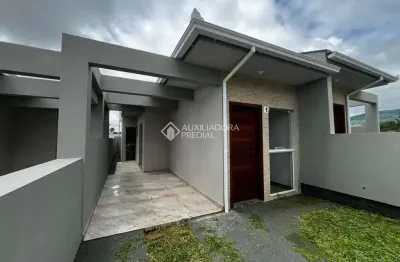 Casa com 2 quartos à venda na mauro josé bessa da veiga, 26, forquilhas, são josé, 48 m2 por r$ 365.000