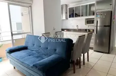 Apartamento com 2 quartos à venda na Rua 1º de Setembro, 67, Serraria, São José, 55 m2 por R$ 386.000