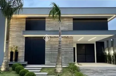 Casa em condomínio fechado com 3 quartos à venda na rua lagoinha, 65, pedra branca, palhoça, 175 m2 por r$ 2.550.000