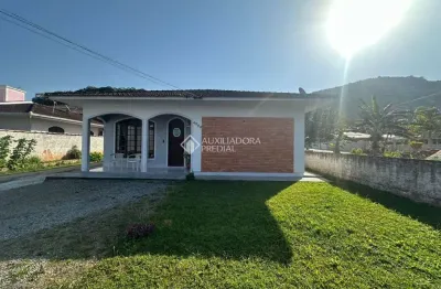 Terreno à venda na avenida são cristóvão, 4020, aririu, palhoça, 3217 m2 por r$ 3.000.000
