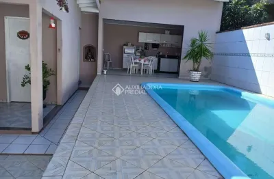Casa com 4 quartos à venda na rua carlos becker, 1280, são francisco, santo amaro da imperatriz, 435 m2 por r$ 640.000