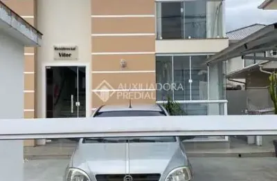 Apartamento com 2 quartos à venda na rua lídia da silva lima, 136, nova palhoça, palhoça, 62 m2 por r$ 360.400