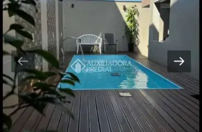 Casa com 3 quartos à venda na professor aureliano francisco de medeiros, 457, aririu, palhoça, 229 m2 por r$ 1.325.000