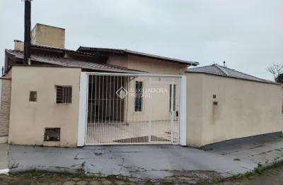 Casa com 2 quartos à venda na rua bico de lacre, 26, forquilhas, são josé, 69 m2 por r$ 550.000