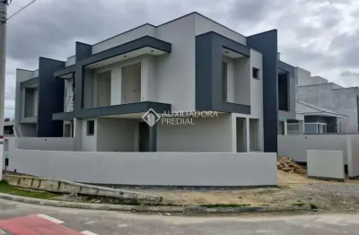 Casa com 2 quartos à venda na onélia teresinha bolsoni, 1, forquilhas, são josé, 80 m2 por r$ 470.000
