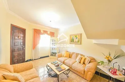 Casa com 4 quartos à venda na rua tenente-brigadeiro francisco de assis corrêa de mello, 572, jardim das américas, curitiba por r$ 820.000