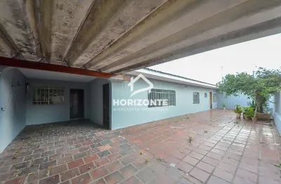 Casa com 4 quartos à venda na Rua Doutor Alfredo Vieira Barcelos, 340, Uberaba, Curitiba por R$ 690.000