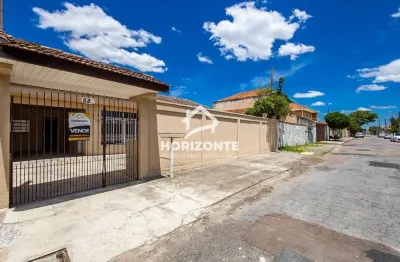 Casa com 4 quartos à venda na Rua Wenceslau Teixeira Alves, 321, Cajuru, Curitiba por R$ 450.000