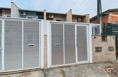 Sobrado geminado no adhemar garcia com 2 quartos para venda, 72 m²