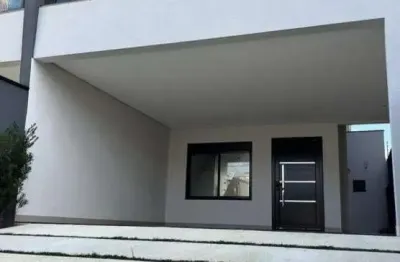 Casa com 3 quartos à venda no Jardim Sofia, Joinville 