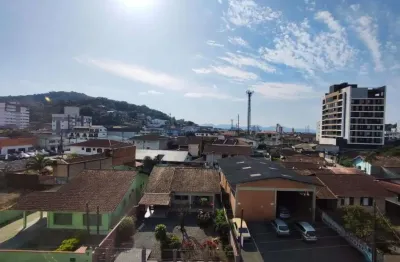 Cobertura duplex no iririú com 3 quartos para venda, 132 m²
