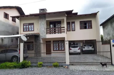 Sobrado no bucarein com 4 quartos para venda, 470 m²