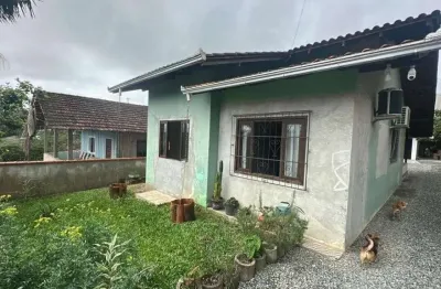 Casa com 2 quartos à venda no João Costa, Joinville 