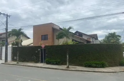 Casa com 3 quartos para alugar no Costa e Silva, Joinville 