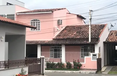Casa ampla condomínio júlio fleischman - estrada iaraquã
