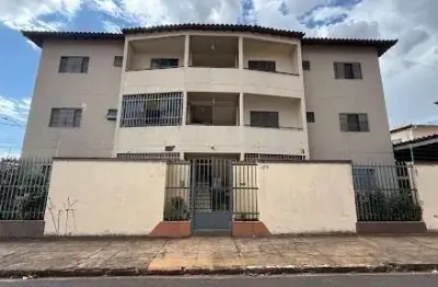 Apartamento com 3 dormitórios à venda, 76 m² por R$ 230.000,00 - Estados Unidos - Uberaba/MG
