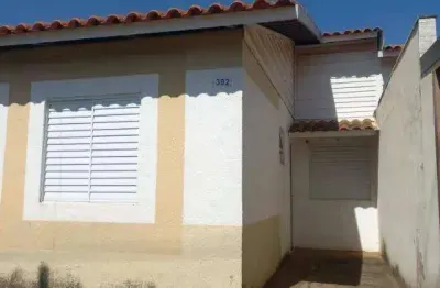 Casa à venda, 69 m² por R$ 205.000,00 - Recreio dos Bandeirantes - Uberaba/MG