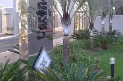 Apartamento térreo com 2 dormitórios à venda, 90 m² por R$ 250.000 - Conjunto Guanabara - Uberaba/MG