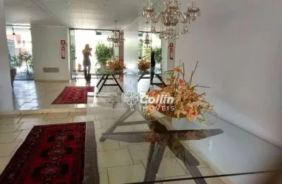 Apartamento com 4 dormitórios à venda, 130 m² por R$ 450.000,00 - São Benedito - Uberaba/MG