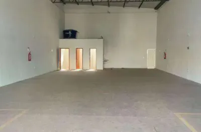 Galpão para alugar, 250 m² por R$ 4.500,00/mês - Parque das Laranjeiras - Uberaba/MG