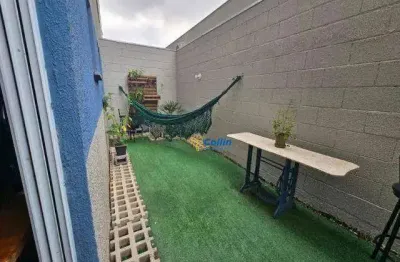 Apartamento com 2 dormitórios à venda, 56 m² por R$ 210.000,00 - Jardim do Lago - Uberaba/MG