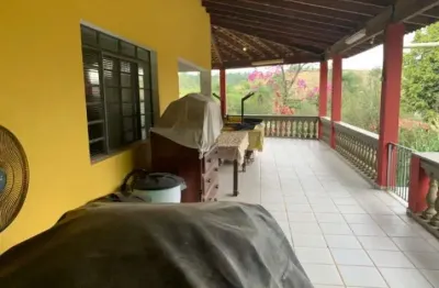 Chácara com 3 dormitórios, 1 suite, no maracanã jarinu