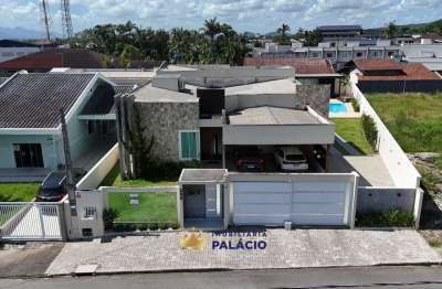 Mansão Mobiliada no Centro de Garuva – Luxo, Conforto e Lazer em Um Só Lugar!