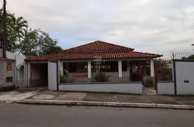 Casa com 2 quartos à venda no Loteamento Bondarovshy, Quatis 
