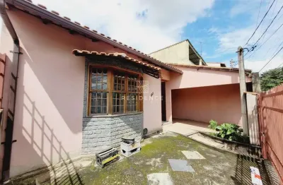 Casa com 3 quartos à venda no Monte Castelo, Volta Redonda 