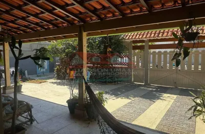 Casa térrea- porto novo- caraguatatuba- 02 dormitórios- terreno com 500m²