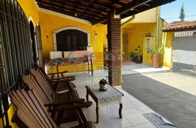Sobrado duas lajes, com ótima localização no morro do algodão, duas suítes!