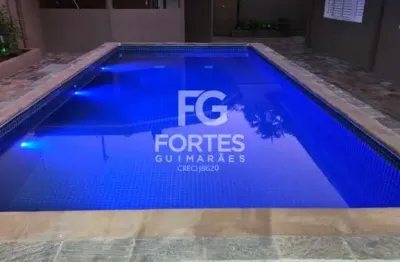 Casa mobiliada 03 quartos sendo 01 suíte, 250 m² área construída no bairro da lagoinha!