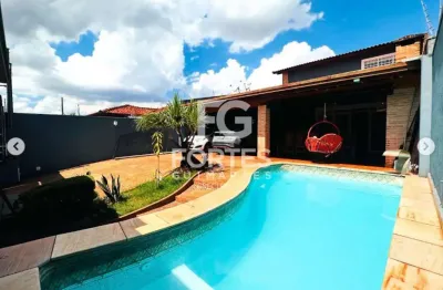 Casa para locação comercial ou residencial, 04 quartos sendo 02 suítes, varanda gourmet com piscina, 300 m², jardim califórnia