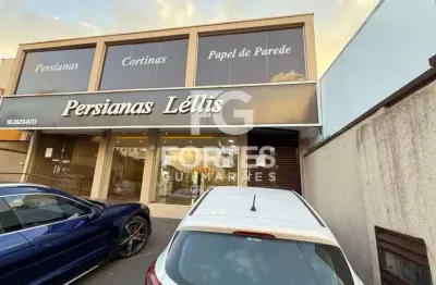 Imovel comercial com 4 salas de 245 m² de area construída no bairro centro!