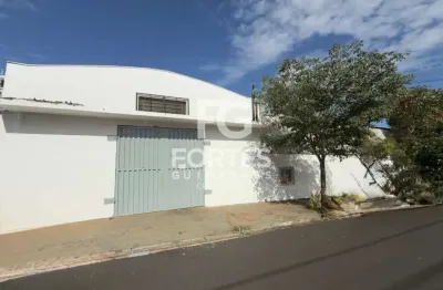 Salão/ galpão com 943m² sendo 3 salões + escritório, entre as avenidas mogiana, brasil e costa e silva;