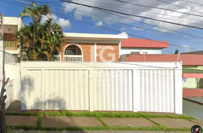 Casa comercial para locação, 06 vagas de garagem, 04 quartos sendo 02 suítes, 574 m², jardim sumaré