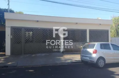 Casa mista com 3 quartos de 306 m² de área construída no bairro alto da boa vista!