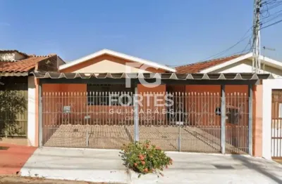 Casa térrea 141m² com 3 quartos e com ventiladores de teto, no campos eliseos