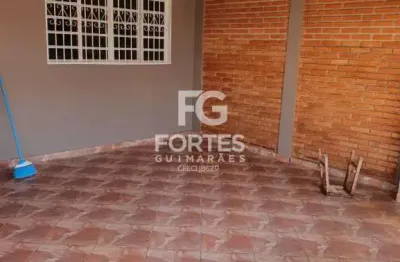 Casa no bairro do monte alegre com 3 quartos de 114 m² de área construída!