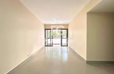 Apartamento para locação de 3 quartos sendo 1 suíte, com 96m² no bairro centro!