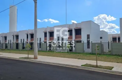Sobrado em condomínio fechado com dois quartos com 56 m² de área construída no bairro parque residencial cândido portinari!