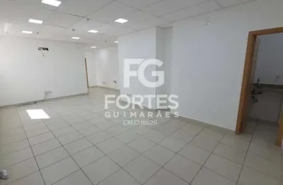 Sala Comercial com 58m², 2 banheiros privativos e com espaço copa, no Centro Empresarial Jardim Botânico e ao lado do parque Raya;