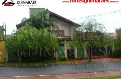 Casa Sobrado de 4 Quartos Suítes com 617m² para locação no Jardim Canadá