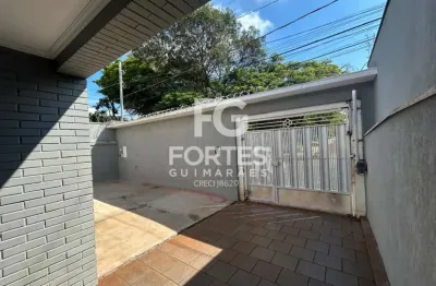 Casa com Edícula de três quartos com 156m² de área construída no Bairro Sumarezinho!