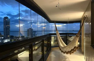 Alugo lindo apartamento mobiliado no lago di garda de frente pra baia