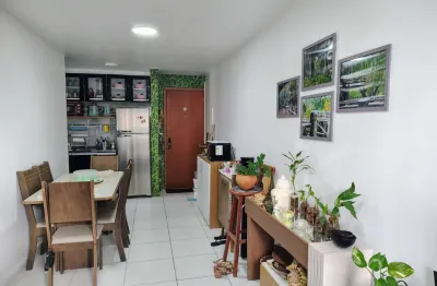 Alugo lindo apartamento mobiliado na hélio gueiros no condomínio bosque versalles