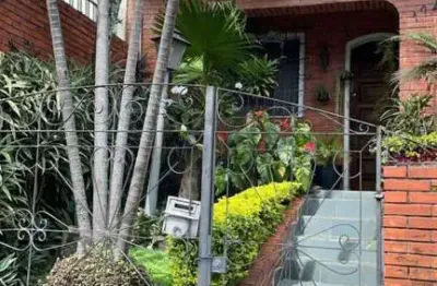 Casa para venda em são paulo, cambuci, 3 dormitórios, 1 suíte, 3 banheiros, 2 vagas