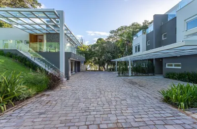 Casa em condomínio | frente para o morro do sabiá  pedra redonda | zona sul | porto alegre.