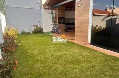Casa à venda no bairro nenê gomes – conforto, sofisticação e espaço para toda a