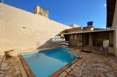 Casa com 3 quartos à venda no olinda, uberaba , 184 m2 por r$ 620.000